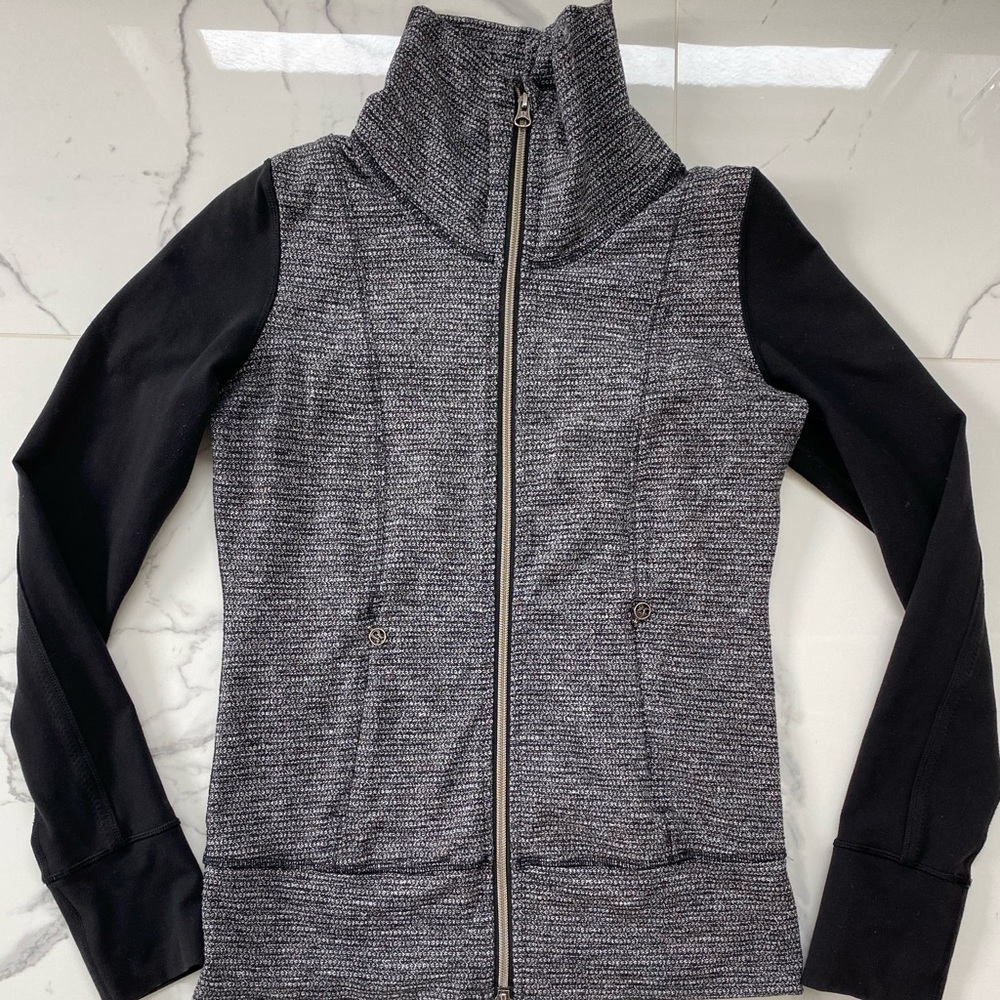 Lululemon Jacket Size 4